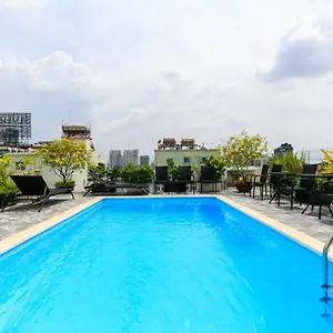 ジョビアル *** ホーチミン市